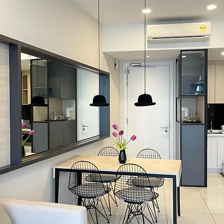 Atmoods - The Robertson Apartment Kuala Lumpur Exterior photo